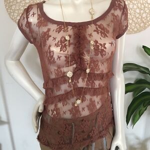 RicRac Lace ruffle sheer front top‎